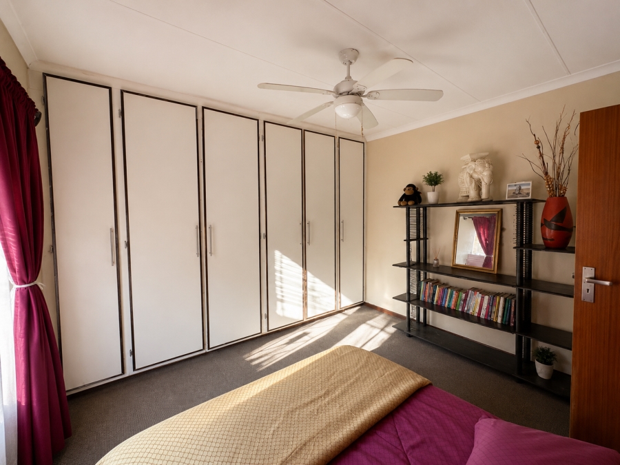 3 Bedroom Property for Sale in Oos Einde North West